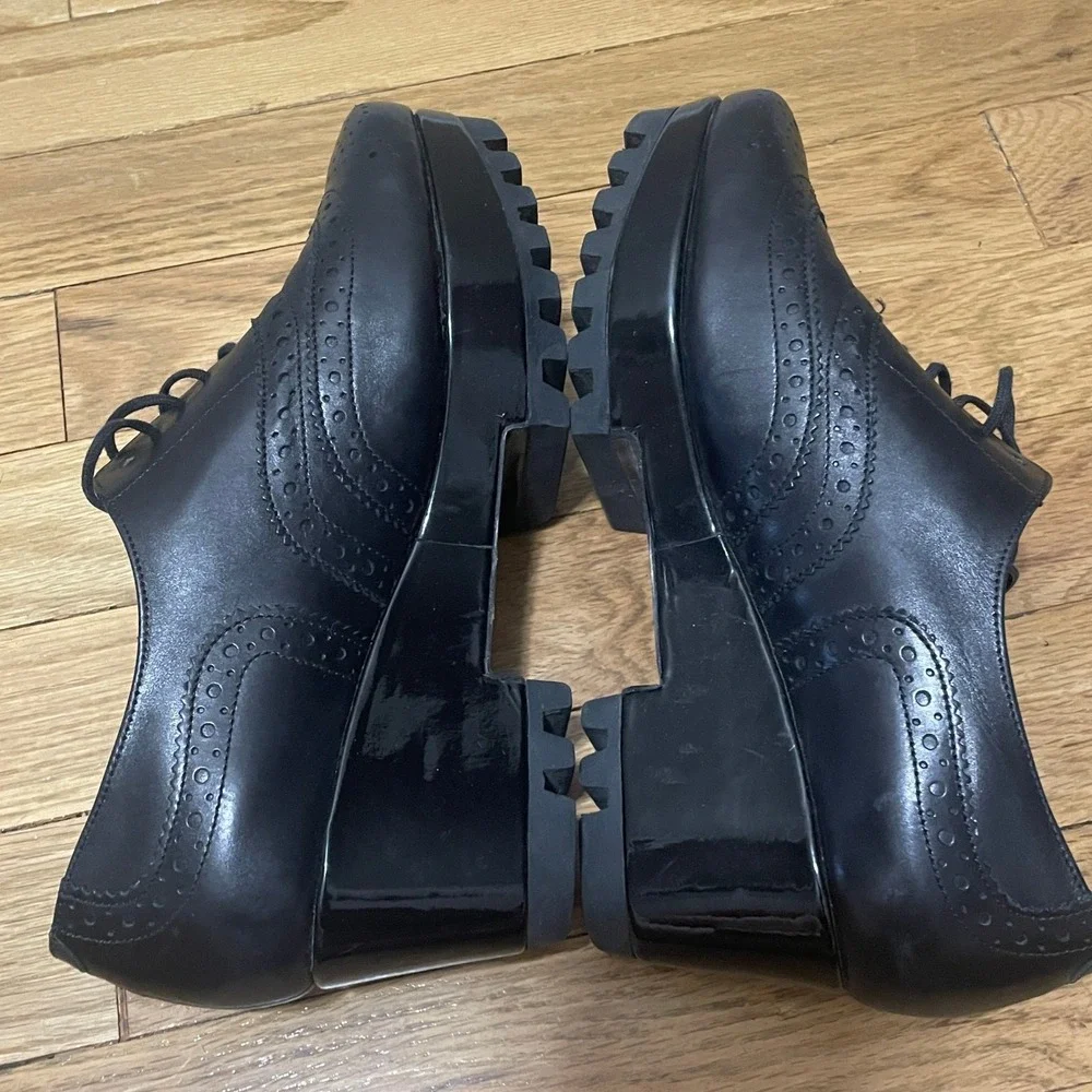 Robert Clergerie Black Leather‎ Wingtip Oxford Platform Block Heel Women's 5.5 B